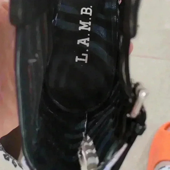 L.A.M.B. Women's Brook Dress Sandal, Black/Pink sz 6 - Picture 11 of 14